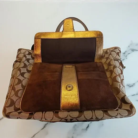 Coach Signature Canvas/Leather Vintage Tote - Rare! - Picture 8 of 16